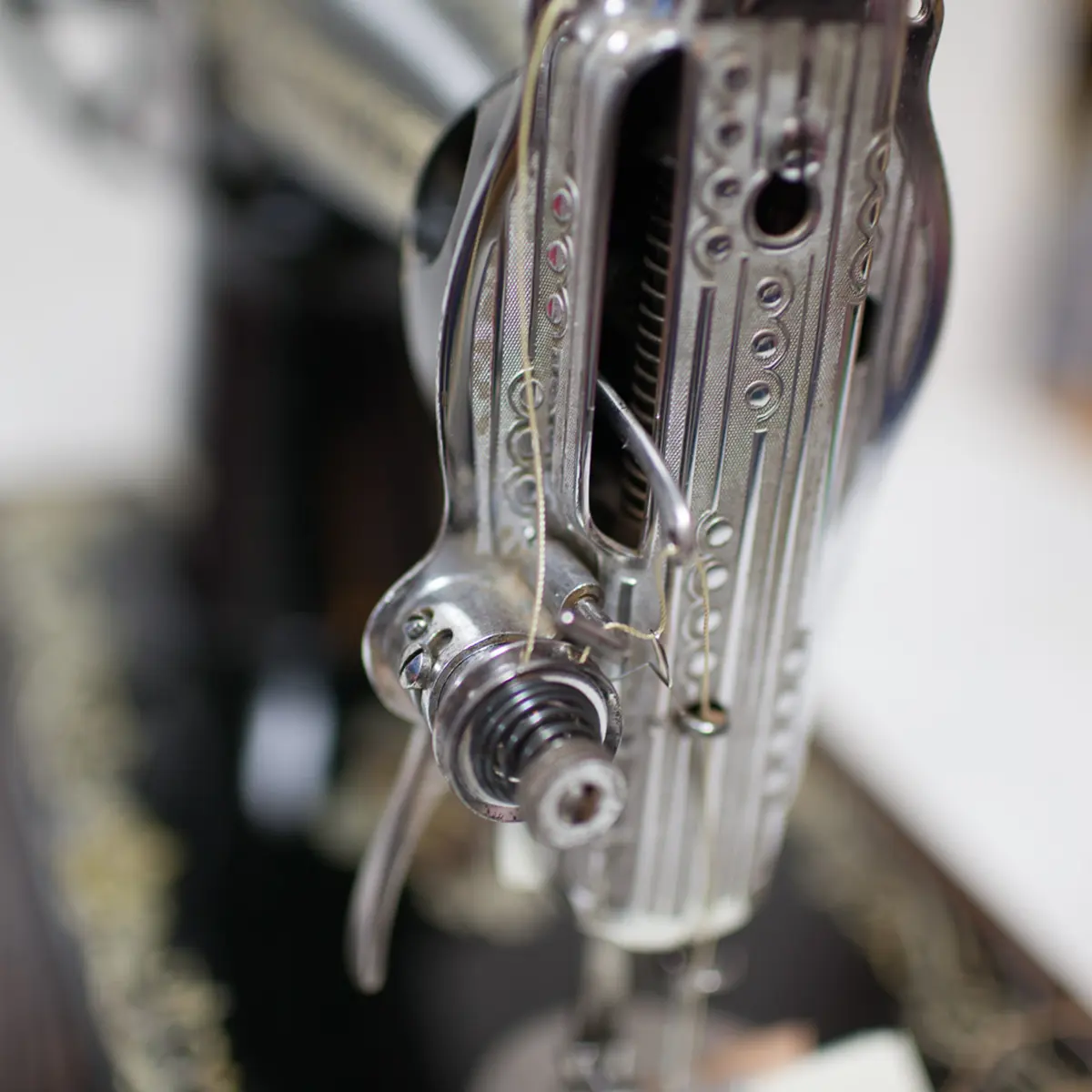 Refining the Aesthetic. In 2005, following success in Japan, PSNY (PsLing New York) was born. We believed a sling should exist not only for function but as an elegant accessory. The artistic spirit of New York’s SoHo became the catalyst for refining our aesthetic grace.
